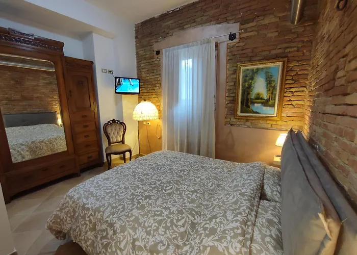 Le Colline Di Castellana Πανσιόν 3*