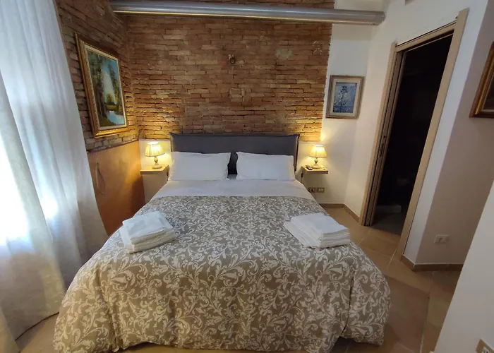 Le Colline Di Castellana