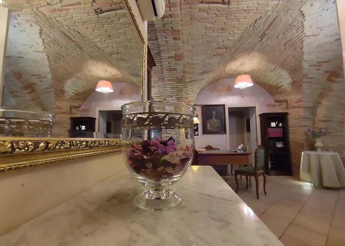 Le Colline Di Castellana